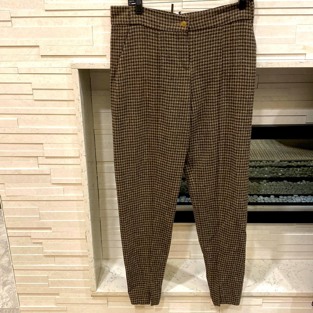 Brand new with tags Lillith flannel pants. Size medium 40.